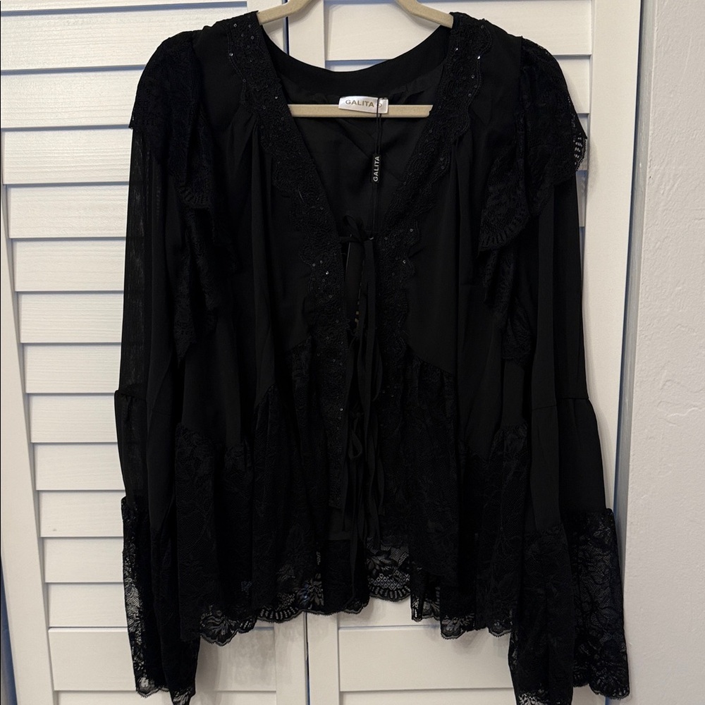 NWT Black Lace Women's Blouse three bows in front sequence detail